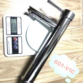 VÒI RỬA MẶT NÓNG LẠNH CAO CẤP 601